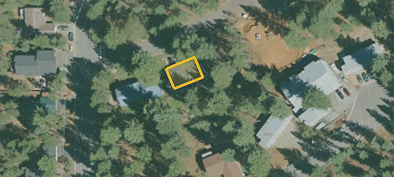 Residential Land in Montgomery Estates