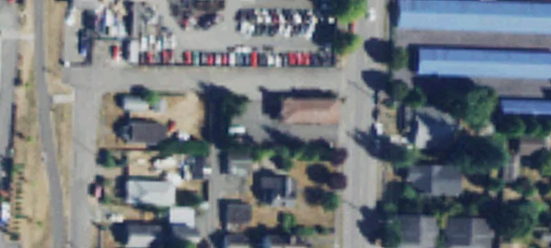 Mixed-Use Building in Pilchuck District