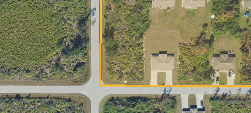 Oversized Corner Lot in Englewood