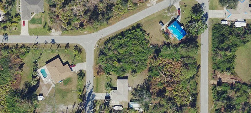 Port Charlotte Corner Lot
