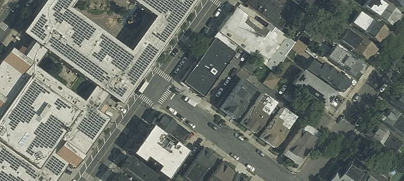 Versatile Retail Space in Newark