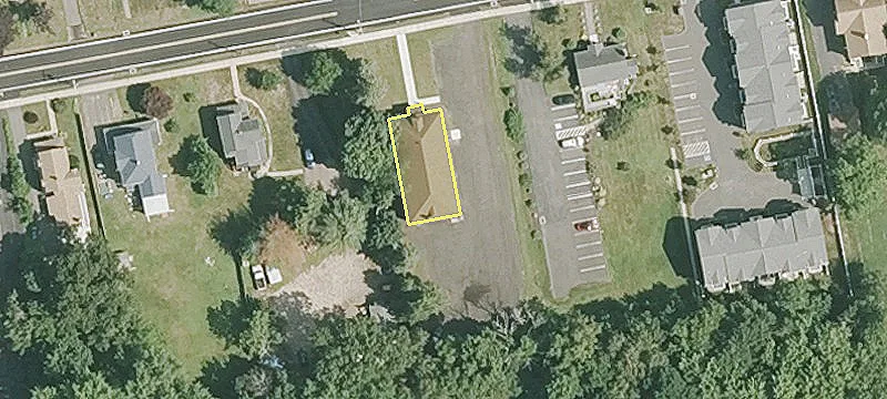 Renovated Commercial Venue in Glastonbury
