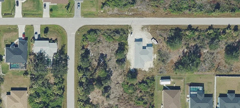 Oversized Corner Lot, No Restrictions
