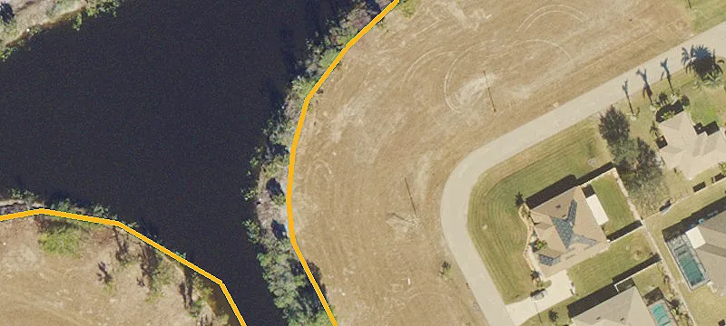 Waterfront Vacant Lot For Sale