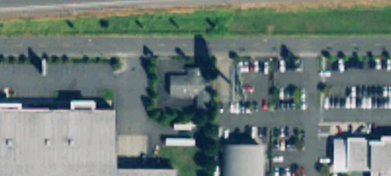 High-Traffic Commercial Space Available