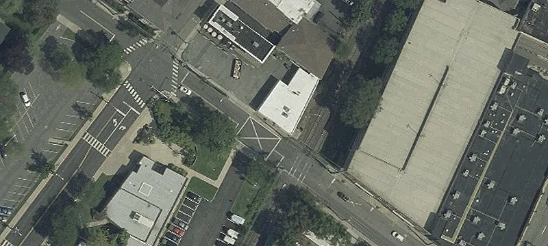 Englewood Commercial Space for Lease