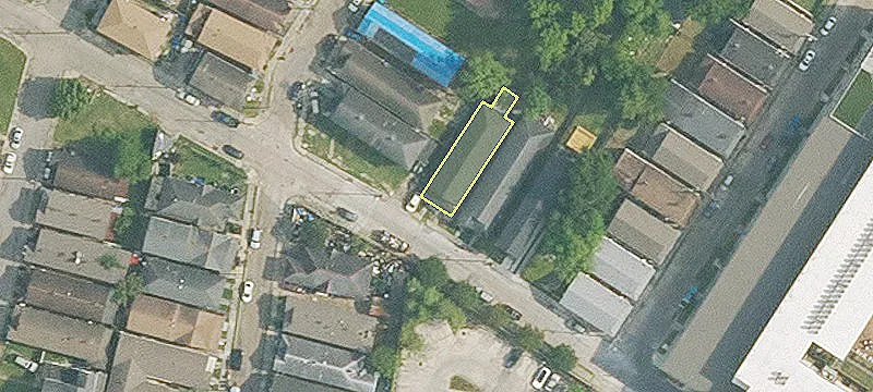 Duplex in High-Demand Location