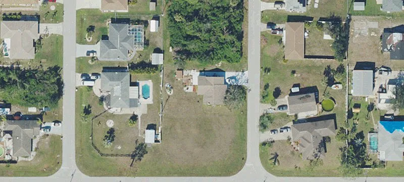 Englewood Residential Corner Lot