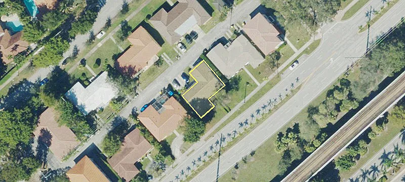 Remodeled Duplex Near UM