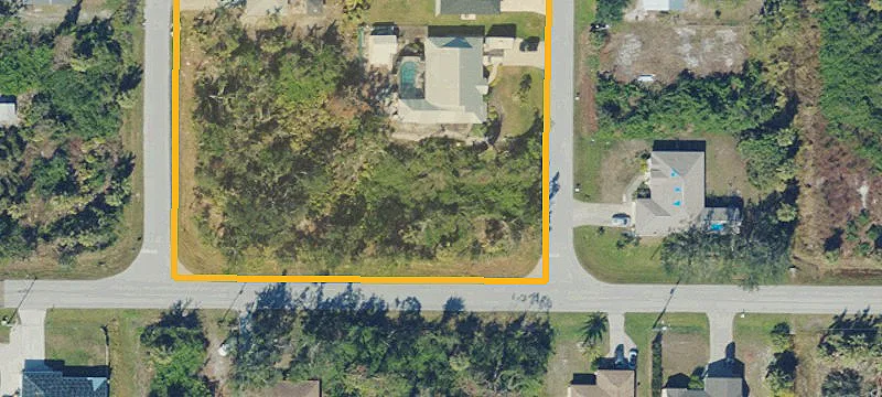 Residential Lot in East Englewood