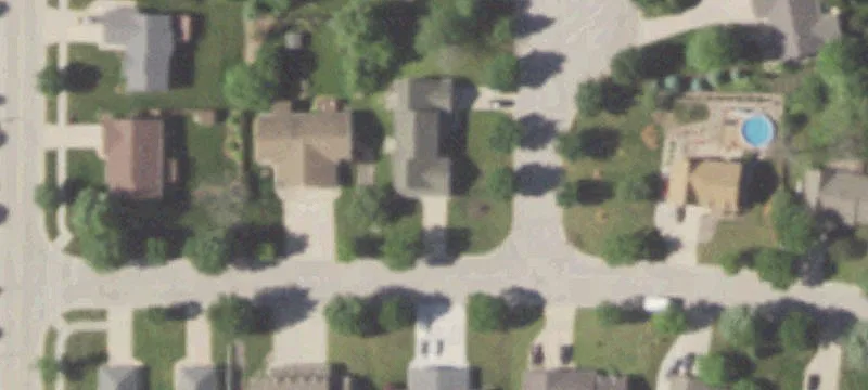 Well-Maintained Duplex in Howard Community