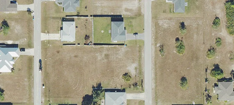 Land in Growing Cape Coral