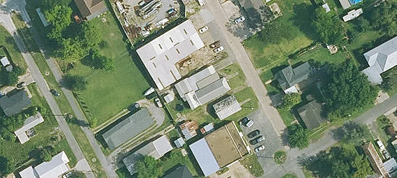 Spacious Commercial Lot For Sale