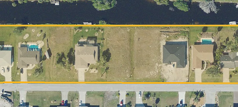Residential Lot in Growing Community