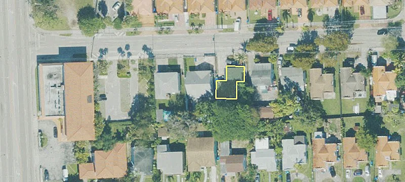 Midtown Duplex in Opportunity Zone