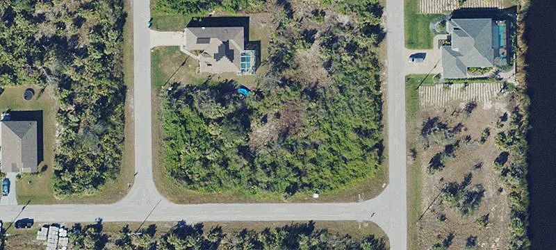 Residential Lot in South Gulf