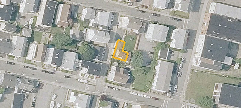 Renovated Duplex in Fall River