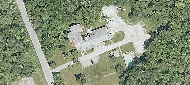 Historic Farmhouse Inn with Expansion Potential