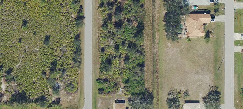 Residential Lot in Gulf Cove