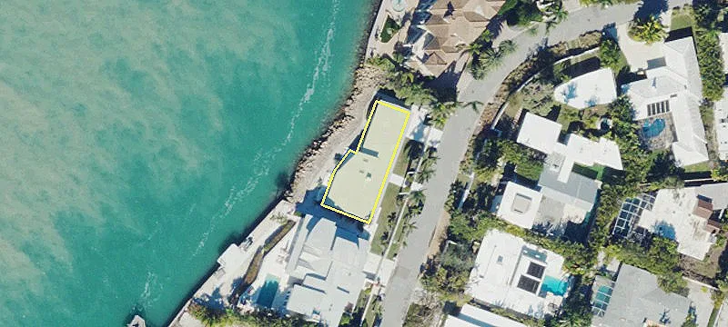 Prime Gulf-Front Lido Key Land