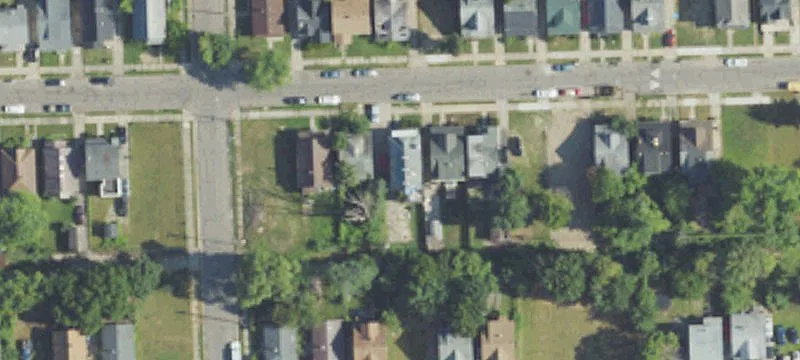 Two-Family Flat Near Transportation