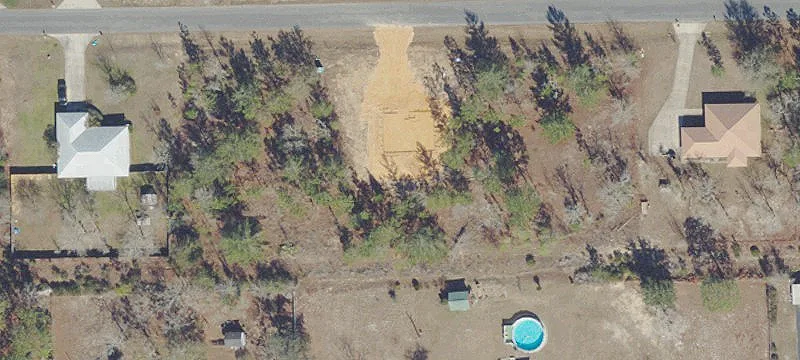 Land in Quiet Neighborhood