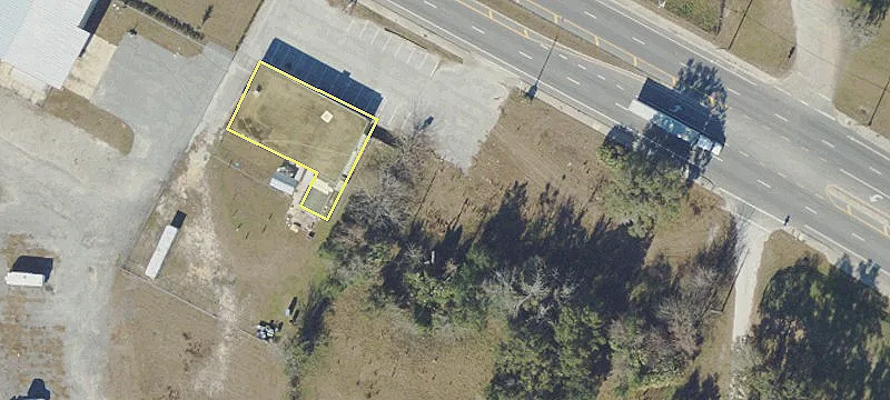 Prime Highway 27 Commercial Land