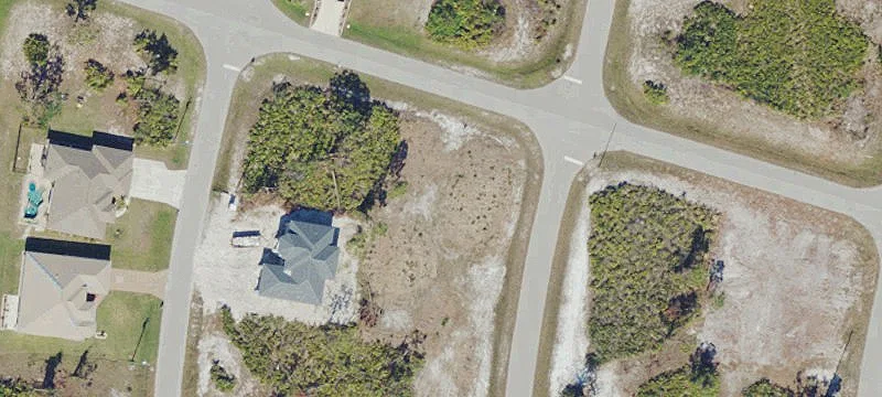 Homesite in Rotonda Sands