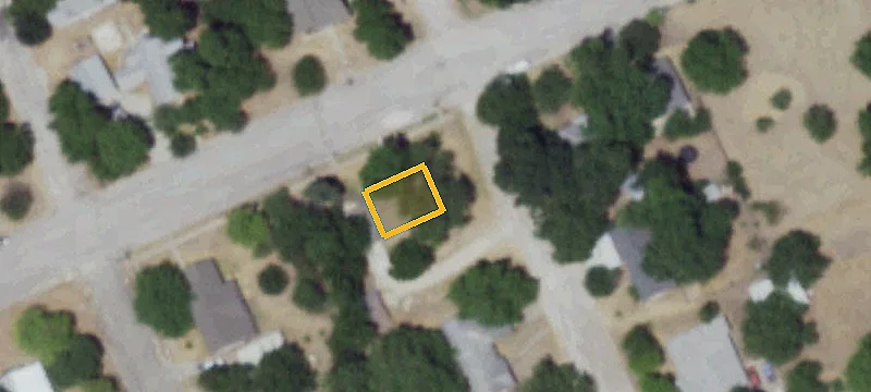 Vacant Corner Lot in Clifton