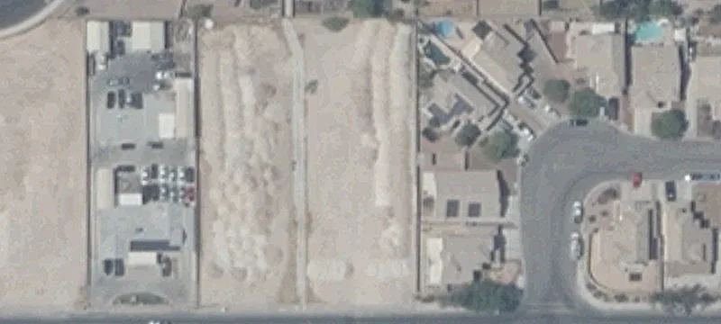 Residential Lot Near Shopping Centers