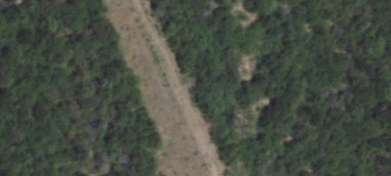 Large Residential Tract Near Lake