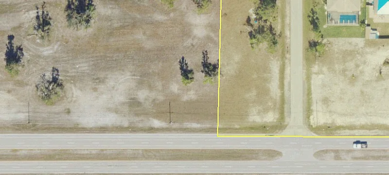 Commercial Land on Diplomat Parkway