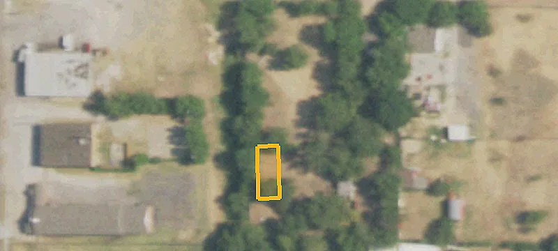 Large Lot Near Downtown