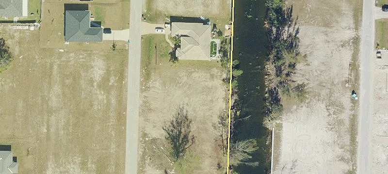 Desirable Canal Lot For Sale