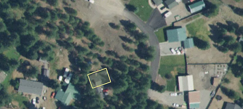 Spirit Lake Waterfront Buildable Lot