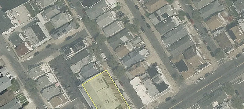 Updated Duplex Near Beach