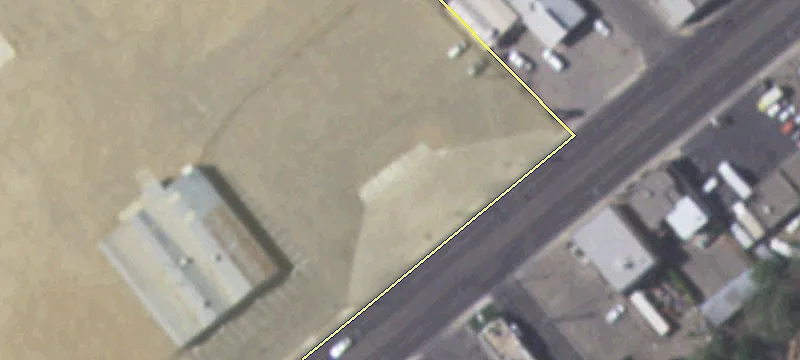 Commercial Lot Near Downtown