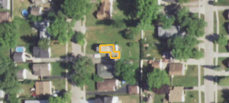 Oversized Lot Near Amenities