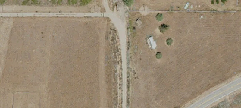 20-Acre Corner Lot in Fairmont