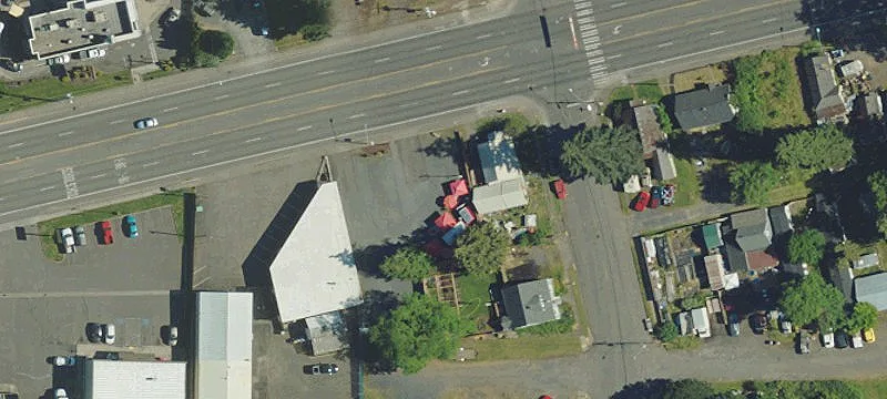 Prime Lot for Varied Uses