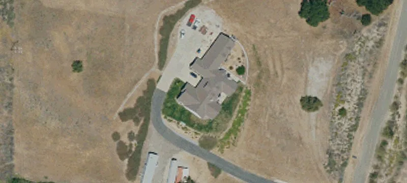 Spacious Land with Mountain Views