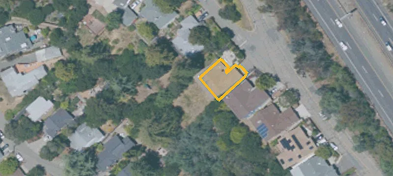 Residential Lot with Approved Plans