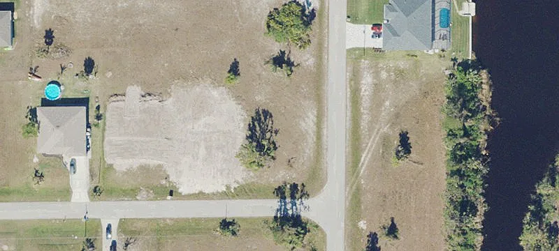 Corner Lot in Cape Coral