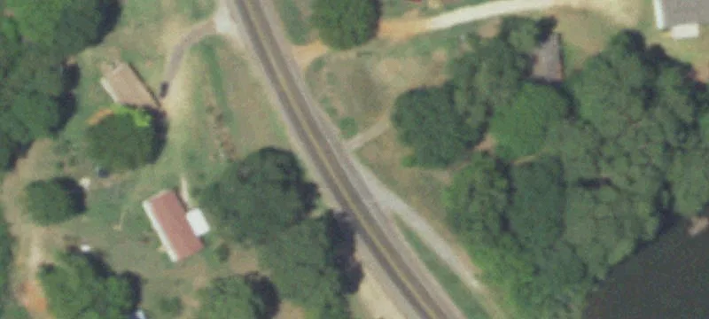 Palestine Lake Waterfront Acreage