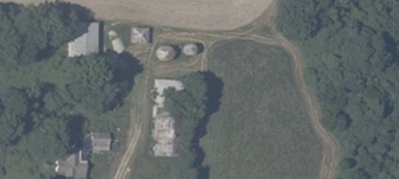 Land with Barn Near Poland