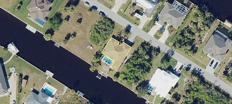 Waterfront Land with Sailboat Access