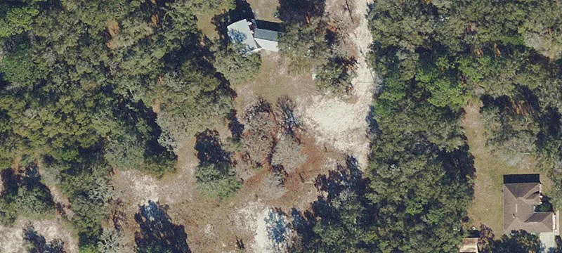 Expansive Corner Property in Brooksville