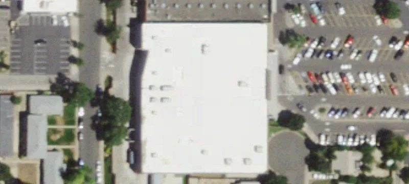 Freestanding Anchor Space on Colfax