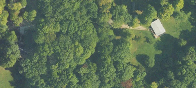 Land on Cottonwood Avenue