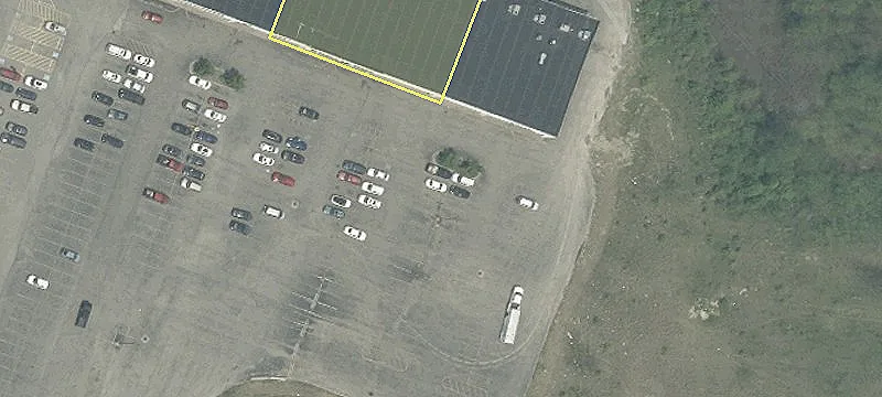 Retail Space in Walmart Plaza